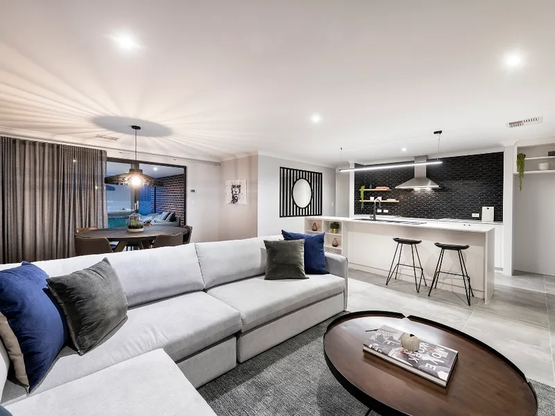 HUGE BLOCK FOR BIG 5 BED +THEATRE & STUDY IN BEAUTIFUL SWAN VIEW