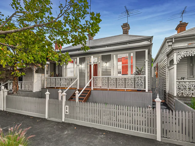 QUINTESSENTIAL CHARACTER WITH CONTEMPORARY FAMILY FLAIR