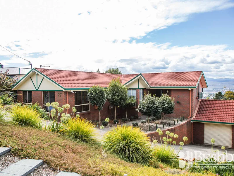 Fully Furnished with Picturesque Views