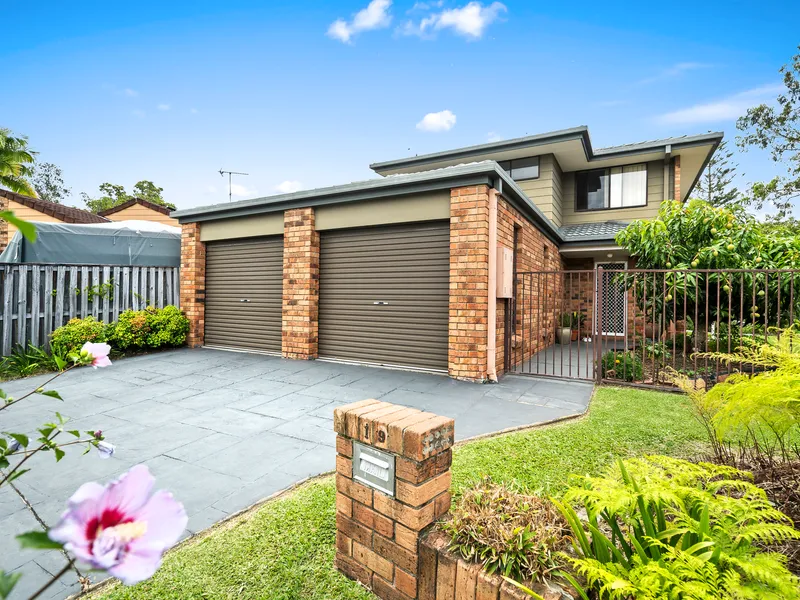 Tightly Held Waterfront Beauty!