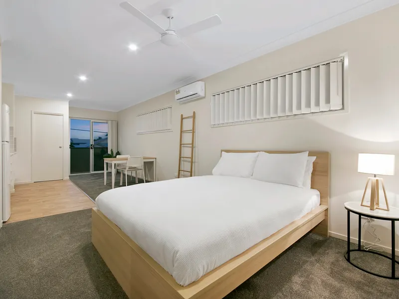 FULLY FURNISHED APARTMENT WITH ELECTRICITY/WATER/WIFI INCLUDED!