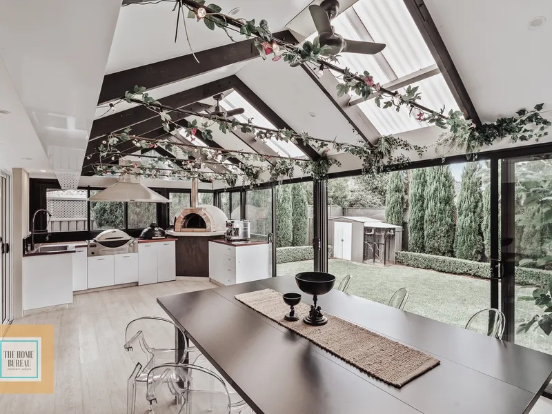 Designer Family Home. Quiet & Private Location.