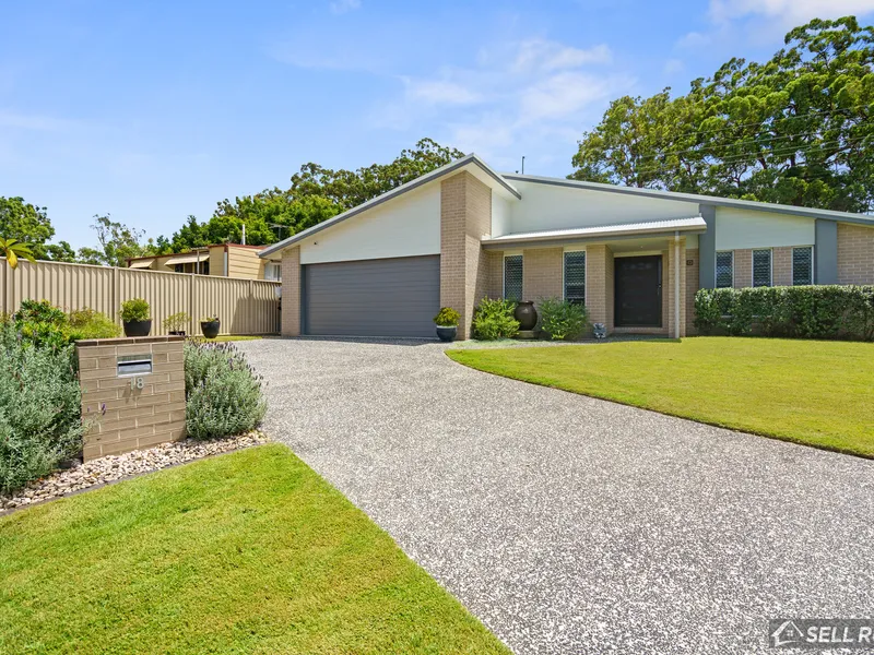 IMMACULATE ENTERTAINER - SIDE ACCESS