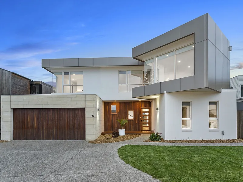 Epitome of Seaside Luxury Living