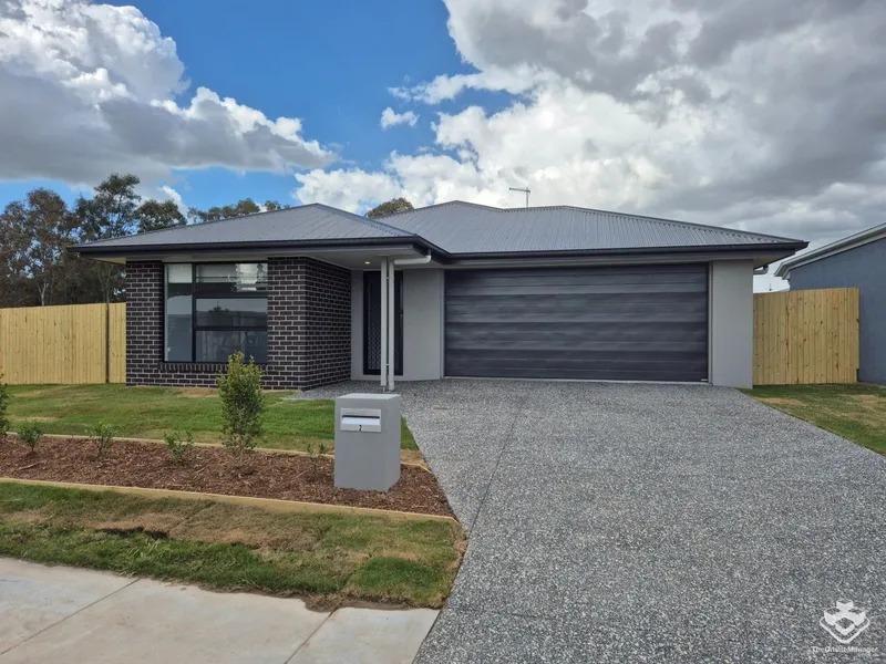 BRAND NEW STUNNING HOME FOR RENT