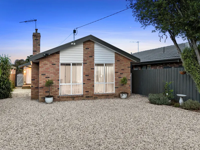 Extended, Renovated & Ready To Go!!