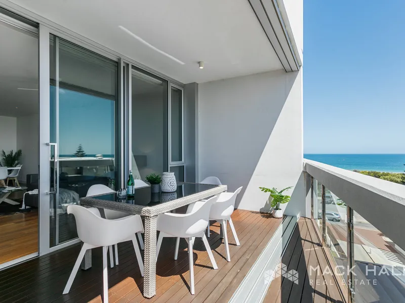 LUXURIOUS BEACHSIDE LIVING, NORTH FACING WITH OCEAN VIEWS