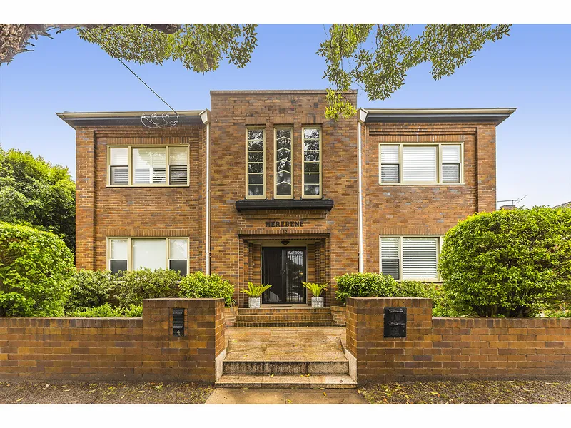ONE OF HAMILTON EAST'S ART DECO TREASURES