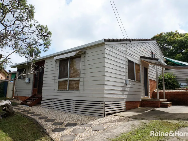 GREAT FIRST HOME OR INVESTMENT