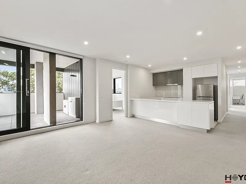 Great Family Living | Walking Distance to Everything