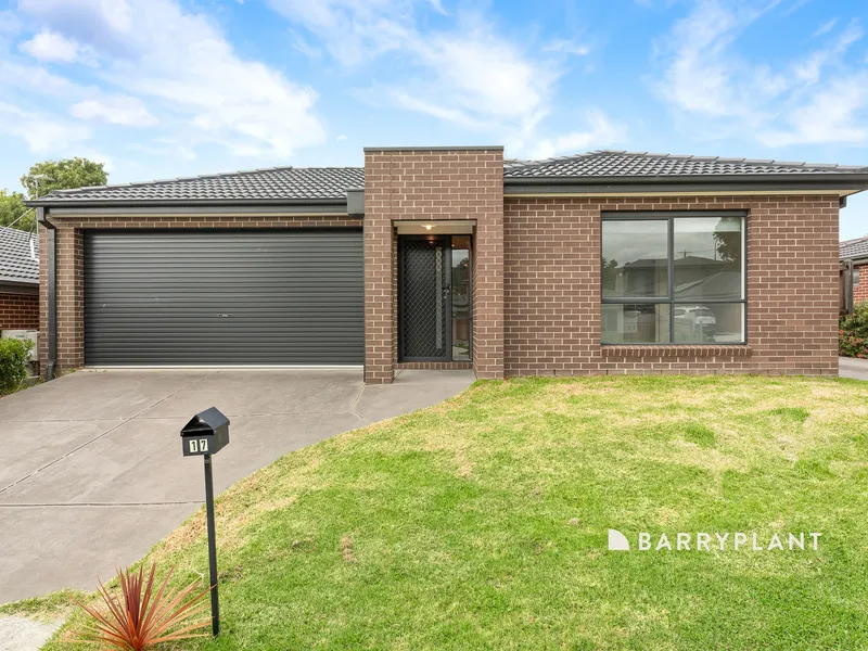 Timeless Elegance in Pakenham!
