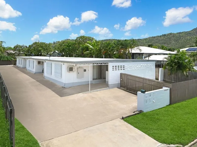 Quaint unit in West End!