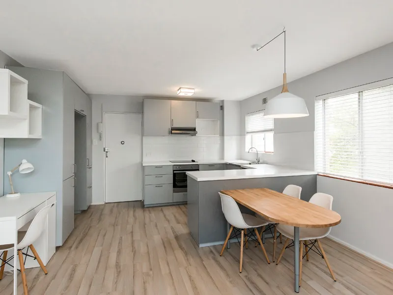 Great Location! Great Apartment!