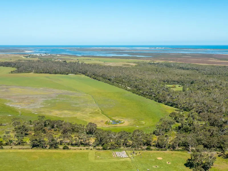 TARRAVILLE RURAL ACREAGE- PRIME GRAZING PADDOCKS
