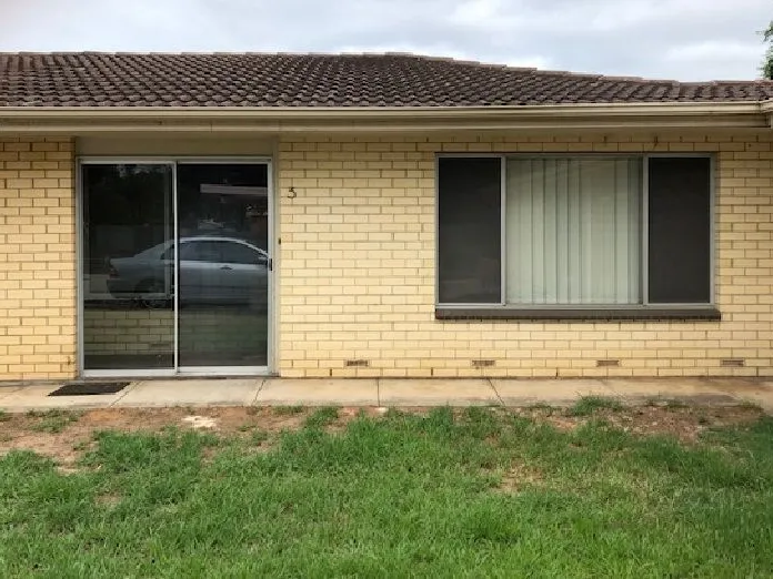 LIGHT BRIGHT and AIRY