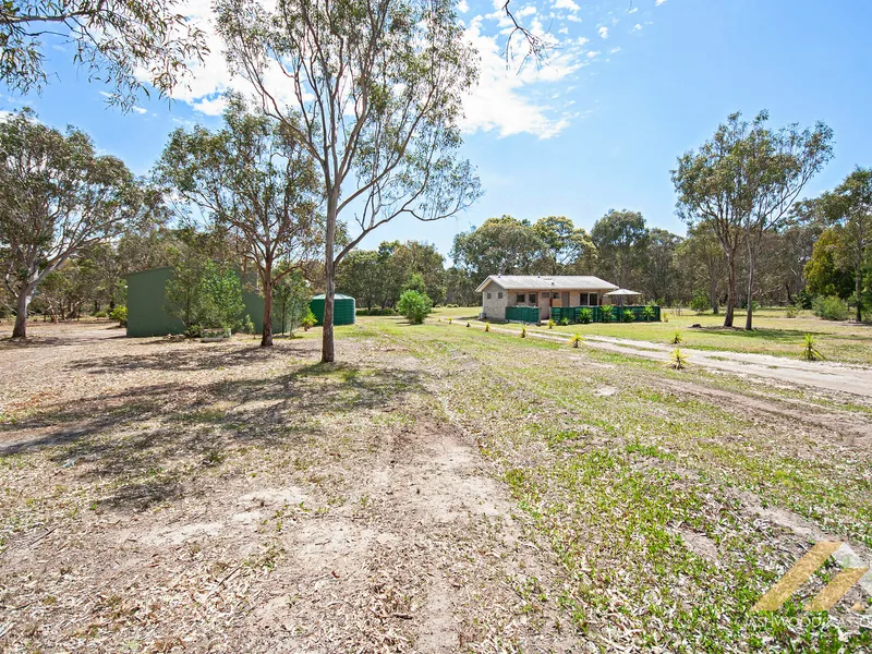 EMBRACE AN ISLAND LIFE