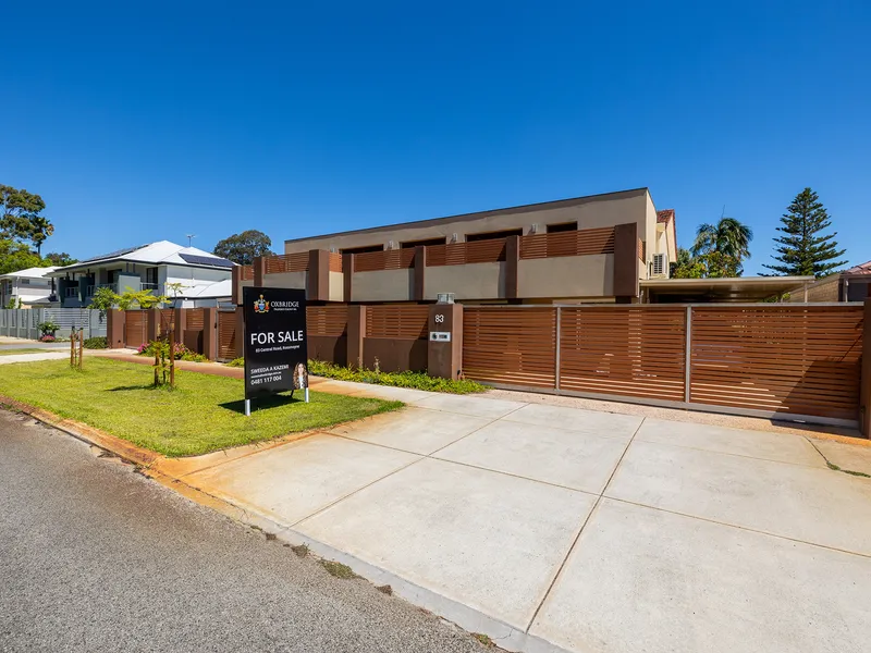 Luxury Living in Rossmoyne: A Timeless Residence