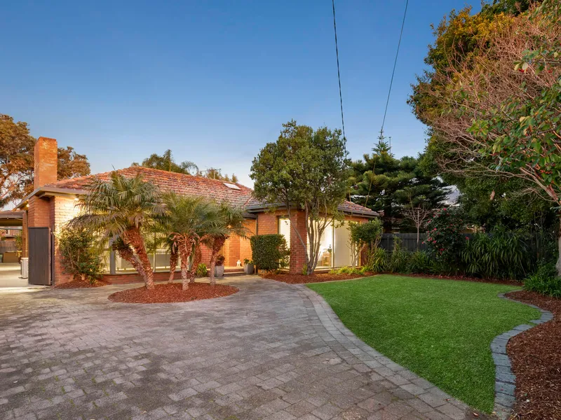 Family Excellence with Pool & Spa