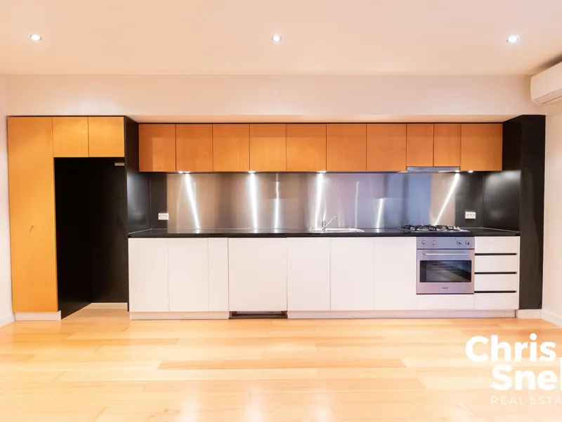 Top of the Town - Chic inner-city living starts now.