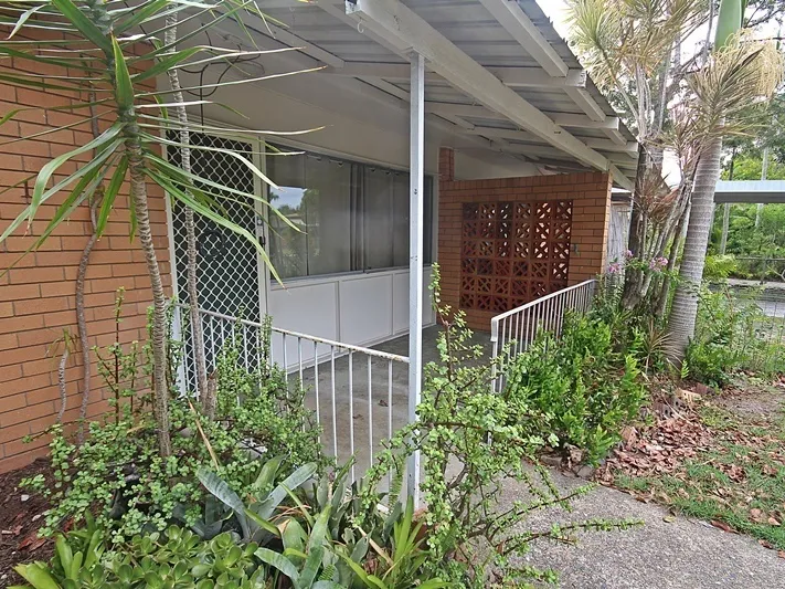 Ground Floor Unit in Banksia Beach