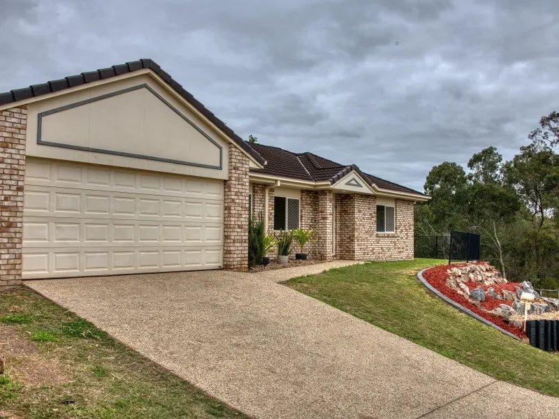 Large Family Home - Elevated Flood Free Block