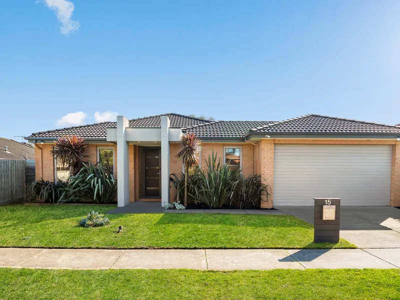 Modern Family Sophistication with Exceptional Space & Parkside Appeal