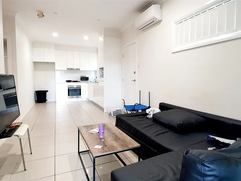 Near new 2 bedroom Granny Flat