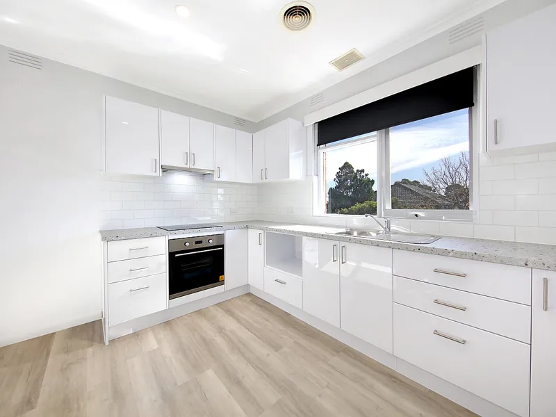 Neat and Clean Apartment *Open Monday 19 April 5:15-5:30pm*