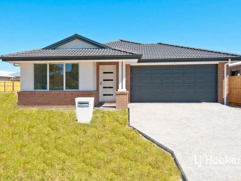 Spacious Family Home With a Big Yard!