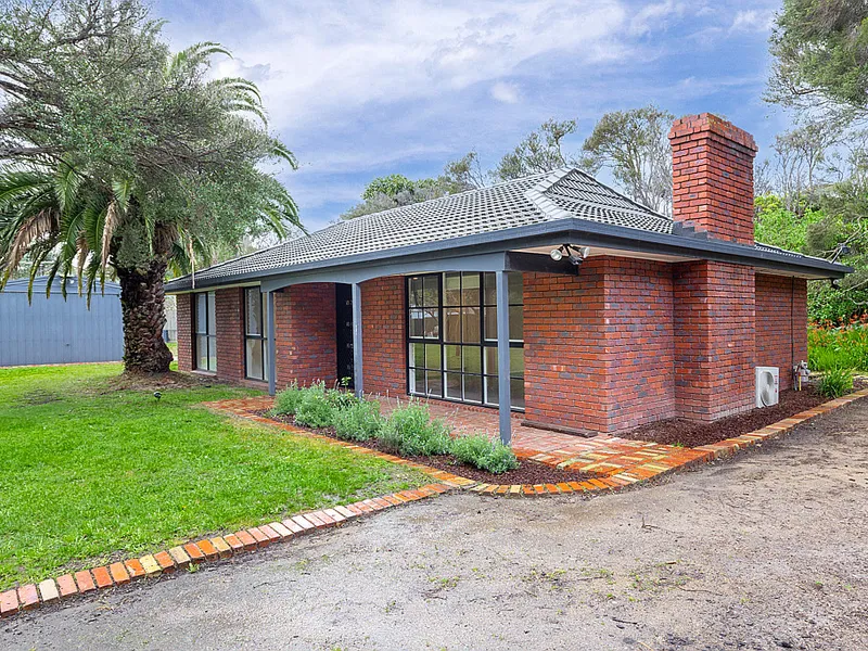 Secluded Coastal Living