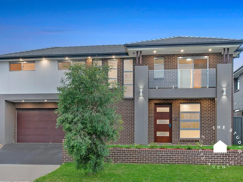 SAVE ON ELECTRICITY WITH 5.7KW SOLAR PANELS!!!