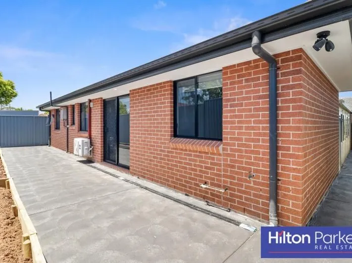 Near new Granny Flat!