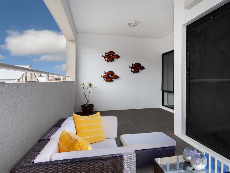 HOME OPEN Saturday 10/04/2021 10.30am -  Please email to Register attendance 