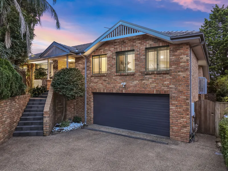 Stylish and Sophisticated, North Facing Oasis