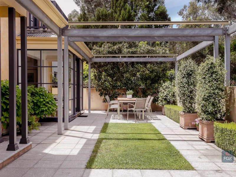 Elegant free standing, Torrens Title residence over two levels, on 437 sqm approx.