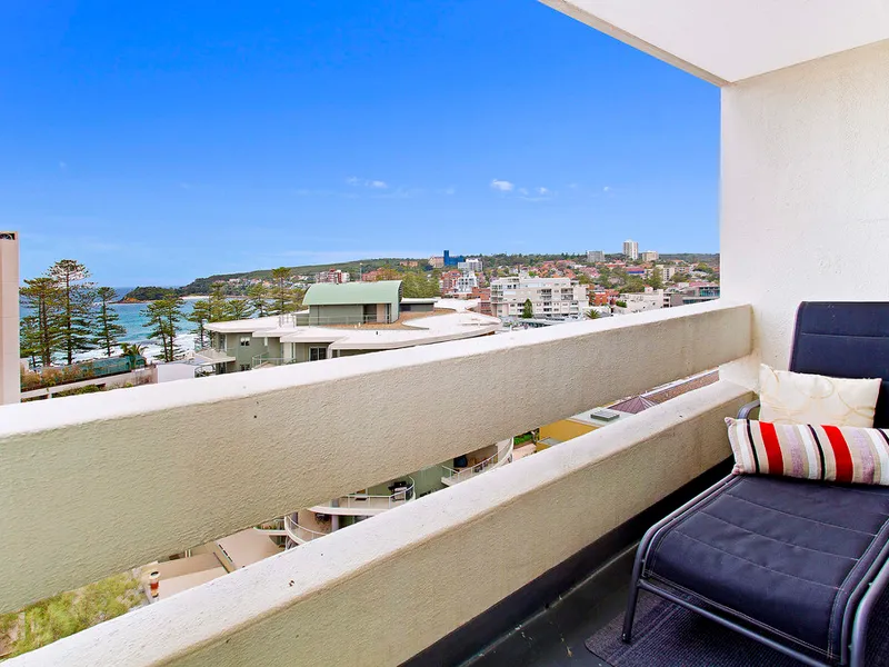 Well Presented 1 Bed with Ocean Views