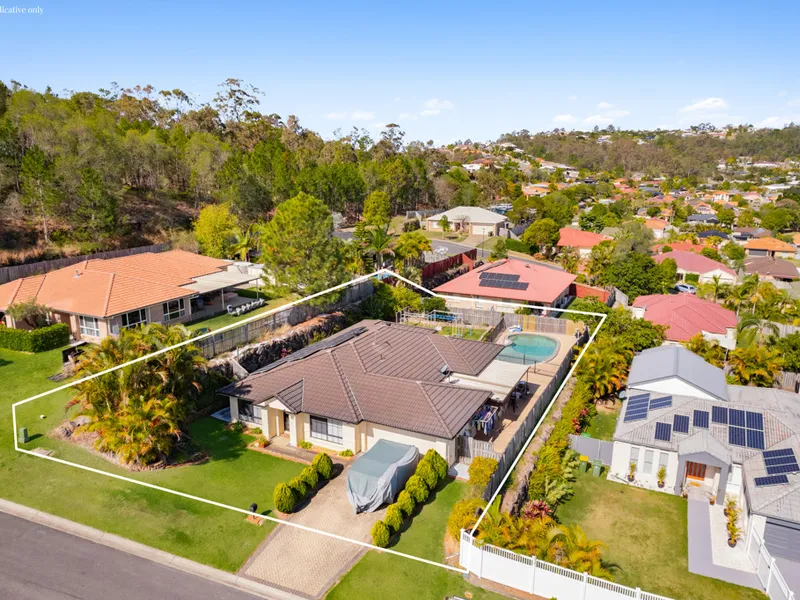 MODERN SINGLE LEVEL FAMILY HOME - GET IN QUICK