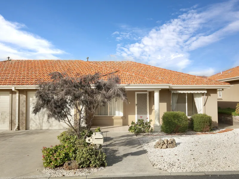 Beautifully presented home in a quiet court setting
