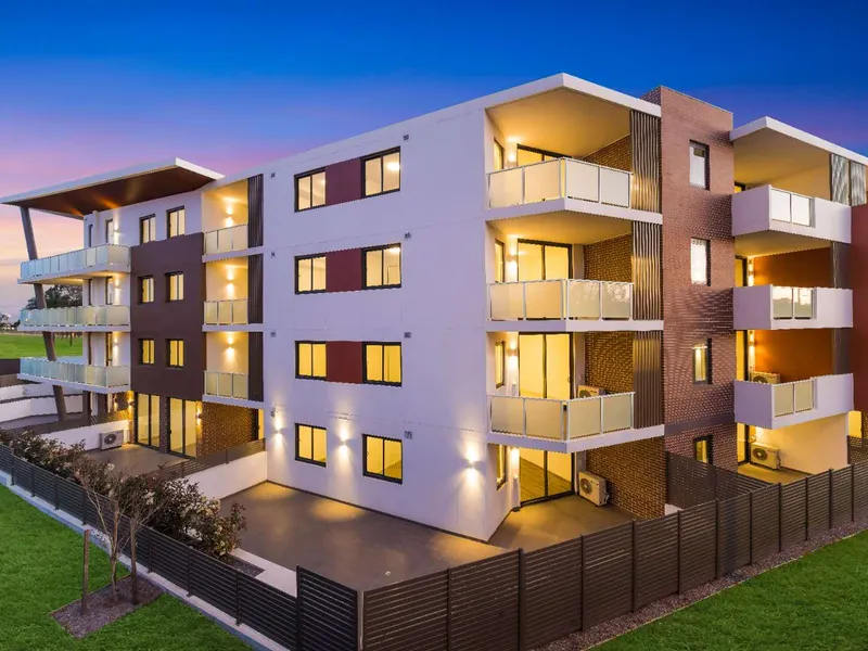 Brand new 3 bedroom apartment in Rouse Hill 