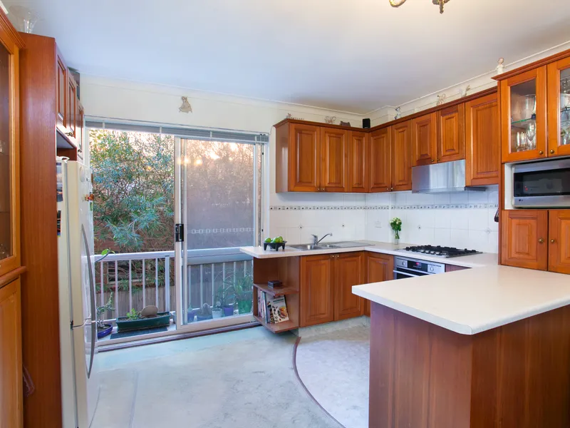 Quiet and Convenient Lifestyle