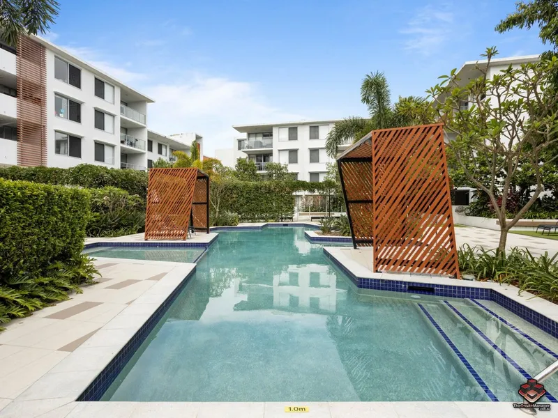 Two Bedroom Oasis in Bundall!