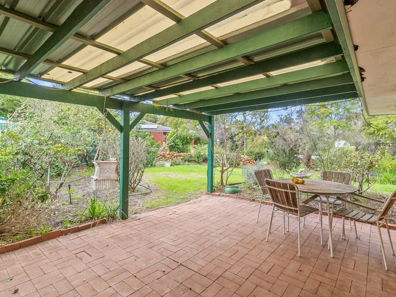 Home Among the Gumtrees