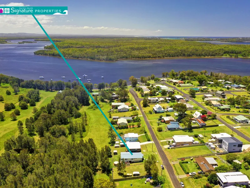 So Close to Wallis Lake Foreshore And Boat Ramp!