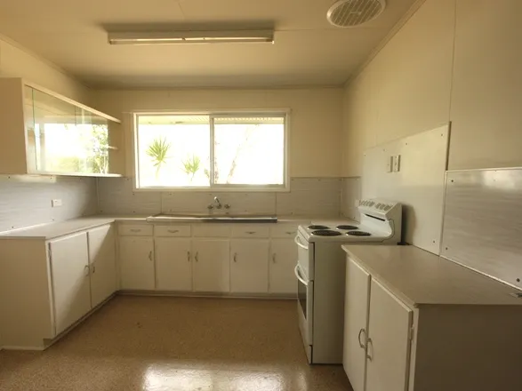 Neat and tidy family home