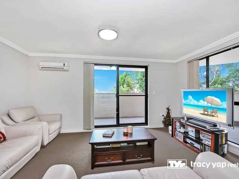 Spacious Modern Apartment In A Desirable Location