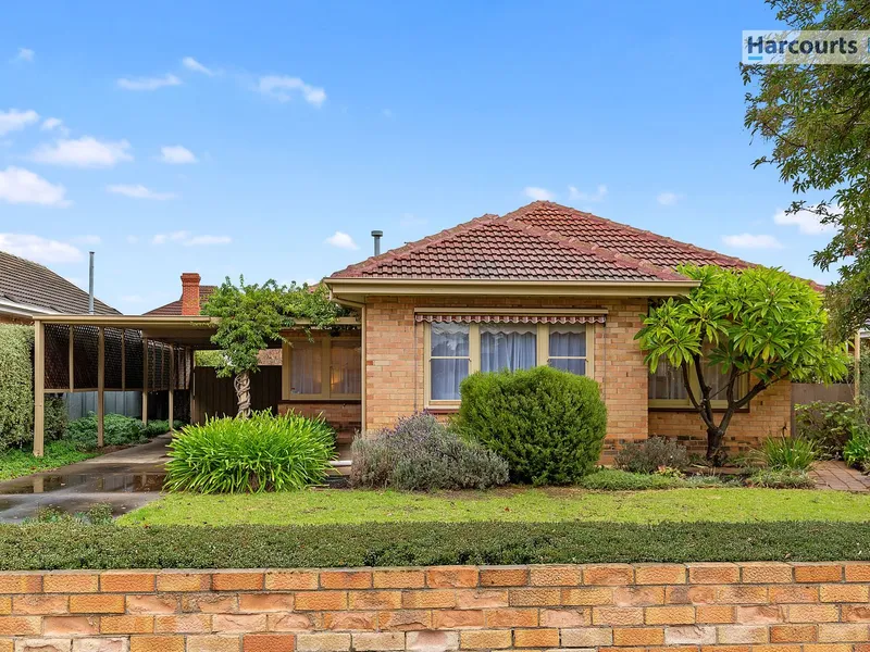 Well-kept & ready to extend with an opportunity of lifestyle