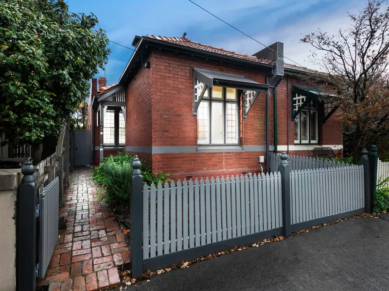 Superb Edwardian terrace on wider than usual land