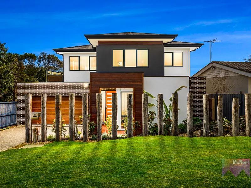 Executive Beachside Residence