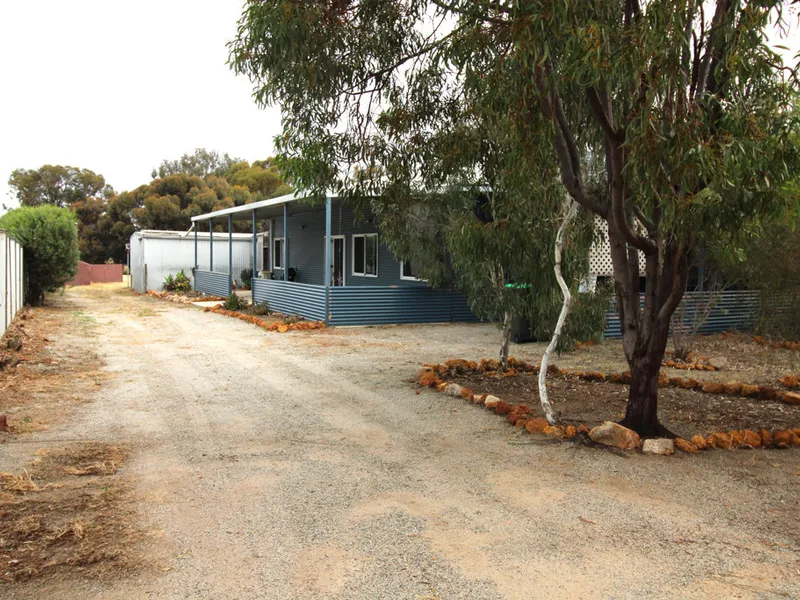 Give me a home among the gum trees!!