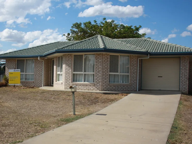 3 Bedroom Brick Home With Spacious Open Plan Living